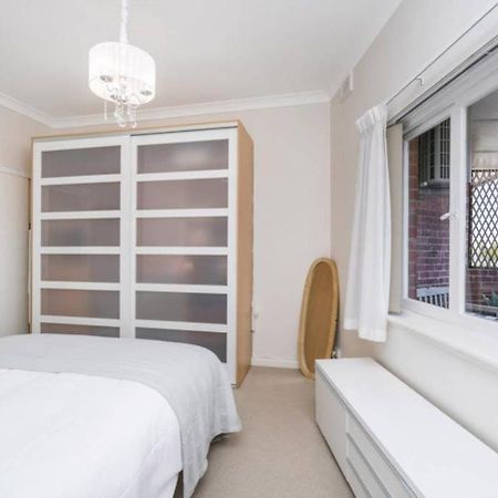 30 Foreshore Fun Swan River 1Brparking Apartment Пърт Екстериор снимка