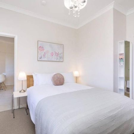 30 Foreshore Fun Swan River 1Brparking Apartment Пърт Екстериор снимка