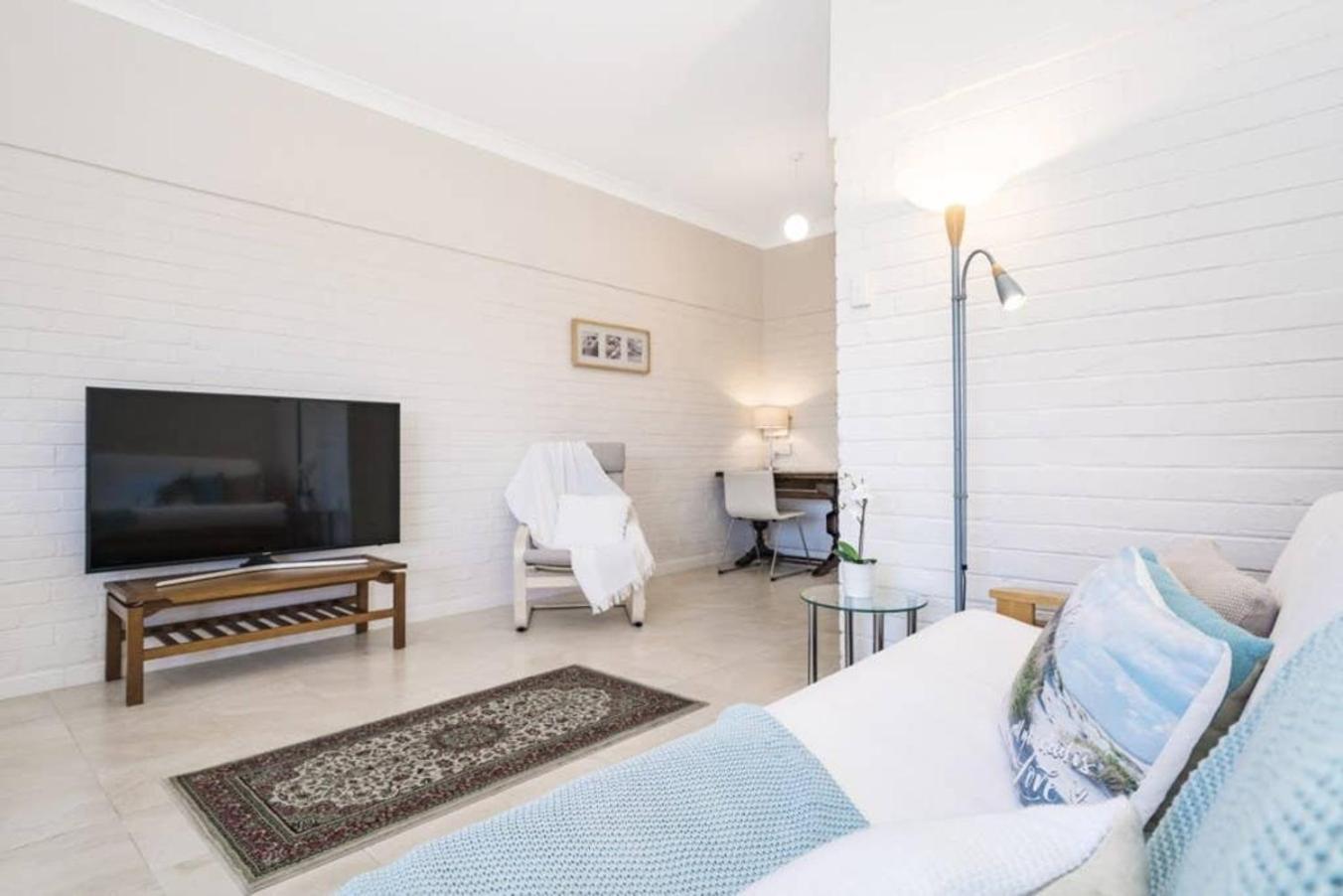 30 Foreshore Fun Swan River 1Brparking Apartment Пърт Екстериор снимка